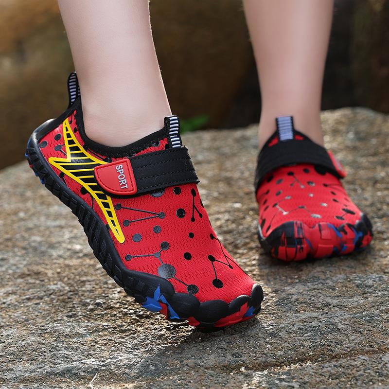 Kids Students Barefoot Quick-Drying Beach Swimming Shoes Children Aqua Shoes Indoor Fitness Running Shoes Boys Girls Water Shoes