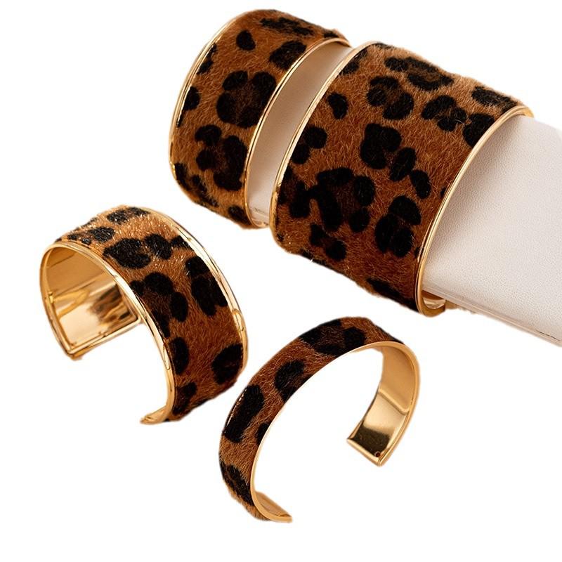 Trendy Leopard Print Leather Bracelets: Vintage Style with Open Design