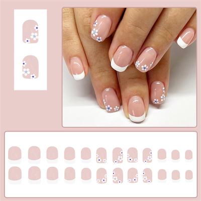 24 Stück Kurze Quadratische Falsche Nägel Blumen Künstlicher Nagel Weiß Französische Spitze Aufkleben Nagel Glänzend Aufdrücken Nagel für Frau