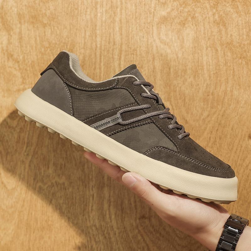 Fashion Suede Leather Men's Sneakers New Trend Casual Shoes Leisure Male Skateboard Footwear Non-slip Vulcanized Shoes Driving Trainers
