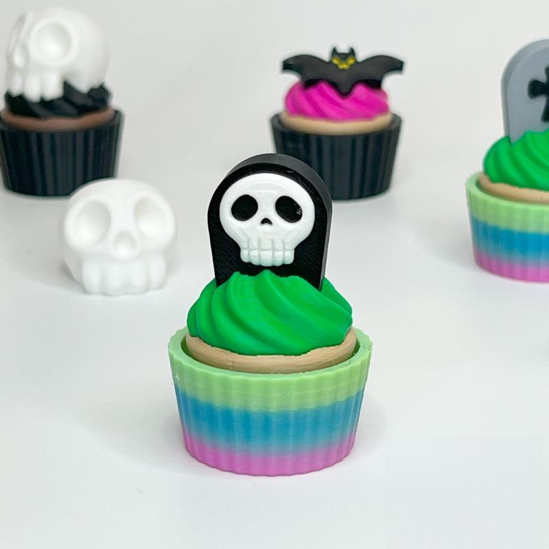 3D Printed Spooky Cute Cupcake Clicker Fidget Halloween Keychain Fingertip Press Decompression Toy For Halloween Party Gifts