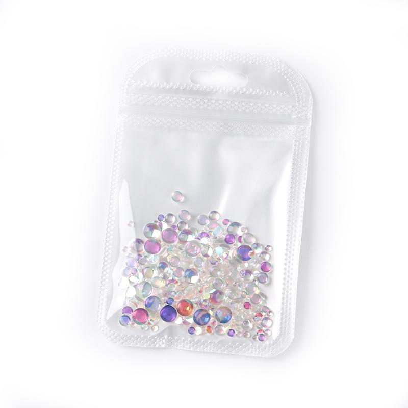 

Слезы русалки: Полукруглые прозрачные бусины для нейл-арта