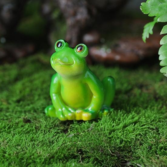 Garden Miniature Frog Statue Indoor Outdoor Sitting Frog Figurine Resin Cartoon Animal Sculpture Flower