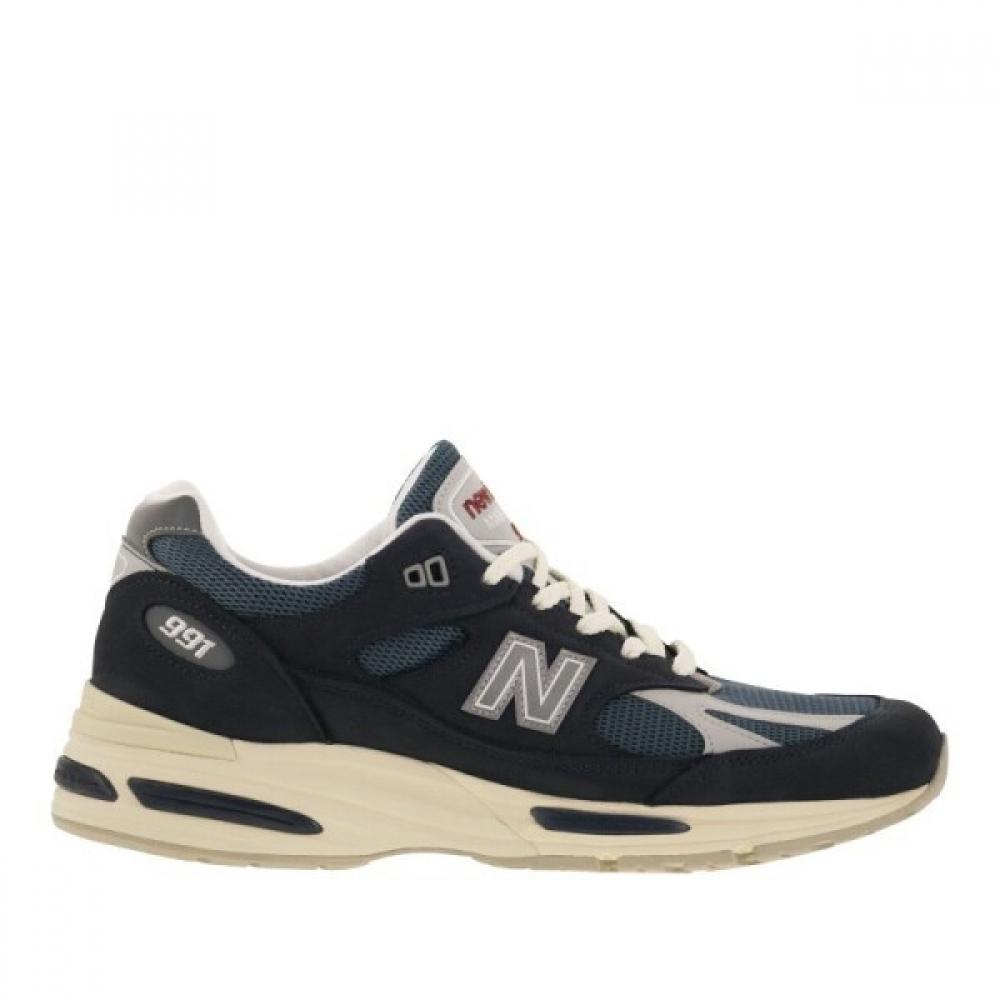 

New Balance Slimmer Reinterpretive Sneaker U991 Vn2 US9.5