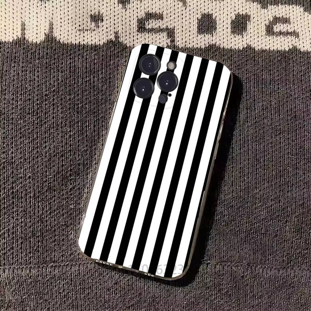 Colorful Striped Minimalist INS Couple Phone Cases For iPhone 17 16 15 14 13 12 11 Pro Max Plus Luxury Camera Protection Plastic