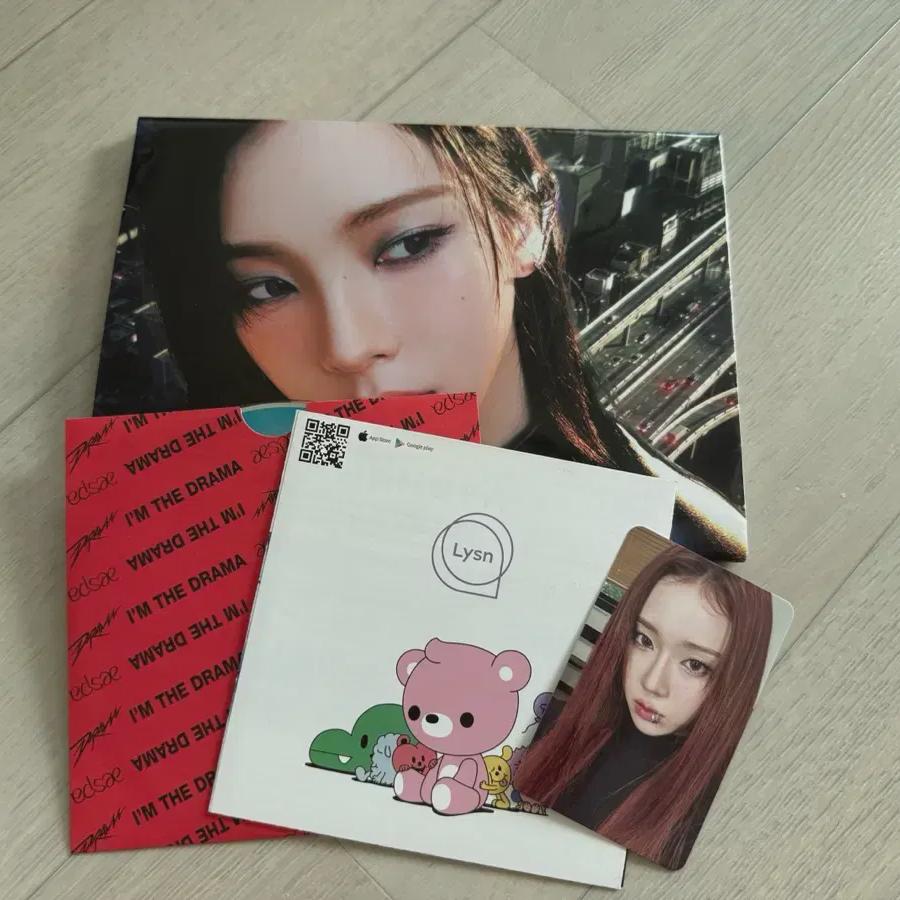 

Espadrama Album + Karina Photo Card