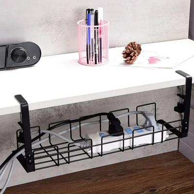 Prateleira de armazenamento sob a mesa Bandeja de gerenciamento de cabos de metal Organizador de fios para mesa de escritório em casa Sem perfuração Acessórios de armazenamento de cozinha