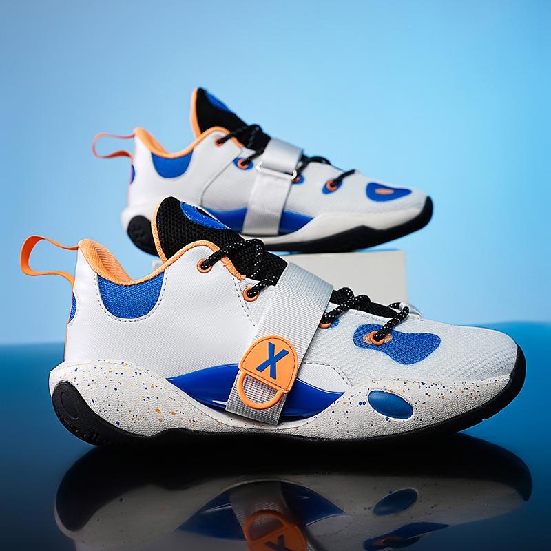 Men's Basketball Shoes Non-Slip Shock-Absorbing Lightweight Practical Low-Top Sports Shoes
