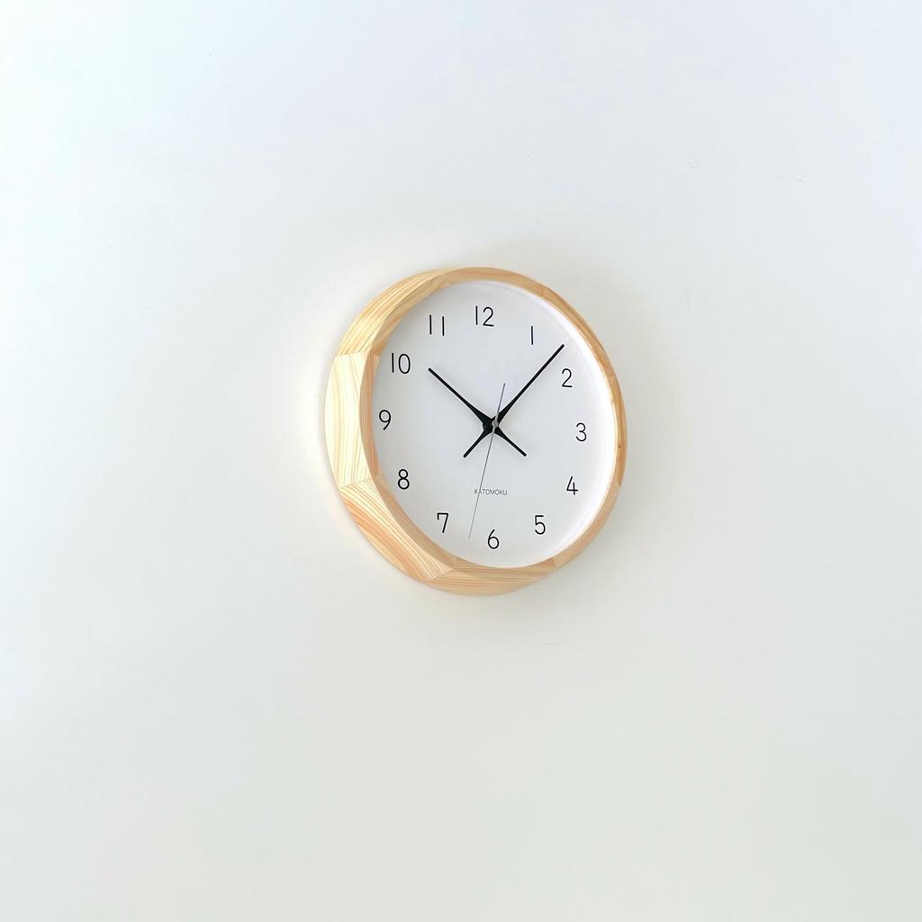 KATOMOKU Muku Clock 13, Hinoki (Japanese Cypress) km-104HIRCS, Wall Clock with Continuous Second Hand, 30.6cm Diameter (SKP Radio-controlled Clock)