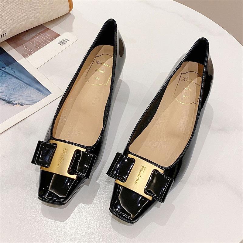

Туфли на толстом каблуке с квадратным носком, женские весенне-летние новые профессиональные рабочие туфли на высоком французском каблуке из лакированной кожи на французском языке 39 чёрный