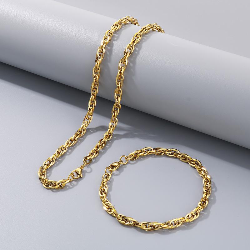Commuter Plain Chain, Trendy Nightclub Multi-Size Plain Weave Twist Chain, Titanium Steel Men'S And Women'S Necklace.