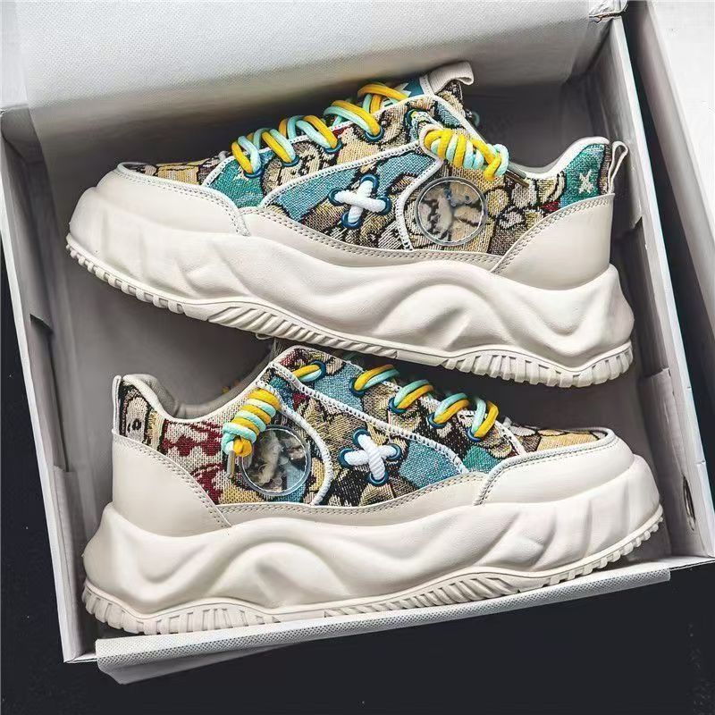 Fashion Men's Sneakers Summer New Breathable Comfortable Casual Shoes mens Non-slip inner Height increase Casual Sports trendy Shoes men