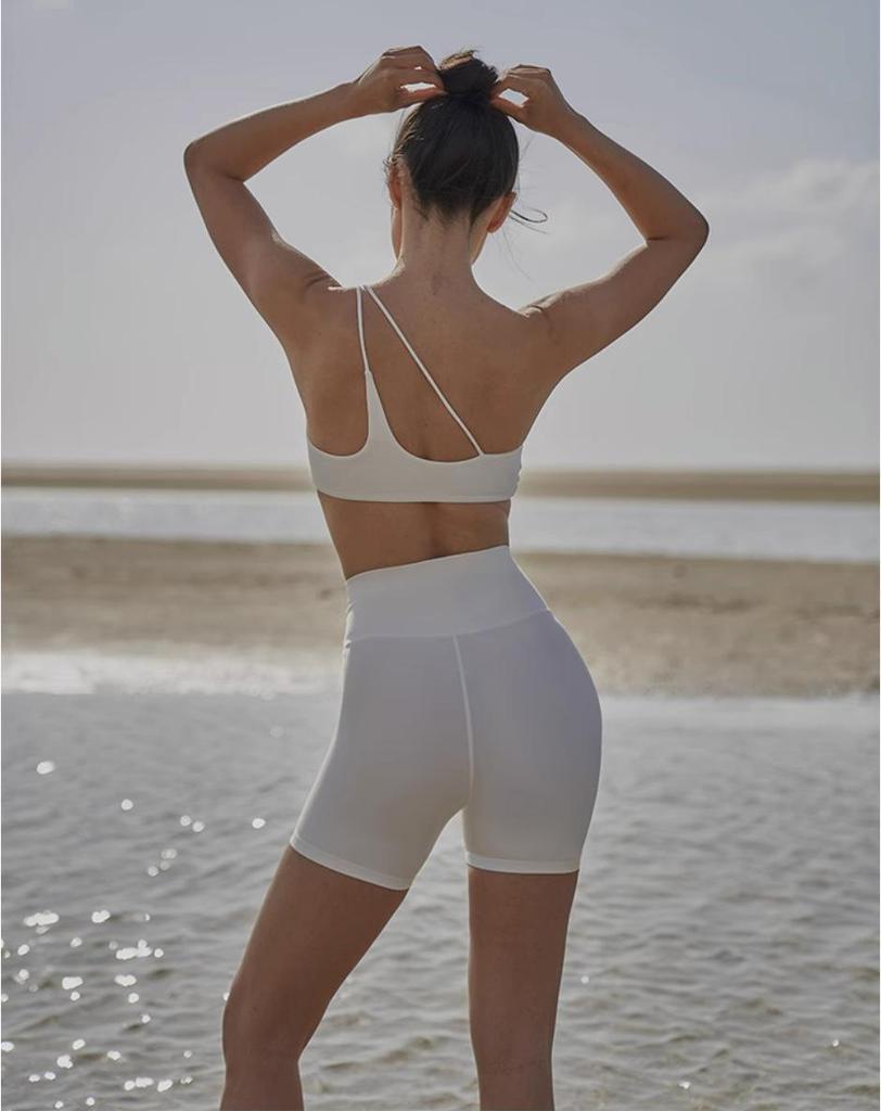 Asymmetrical Back Fitness Tops: Breathable, Comfortable Yoga Vests for Women - Perfect for Outdoor Sports and Running.