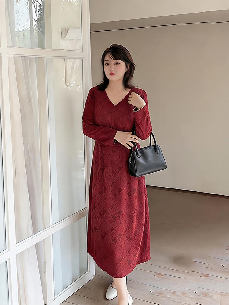 Elastic Velvet Red Toast Dress for Plus Size Women, Spring & Autumn 2025
