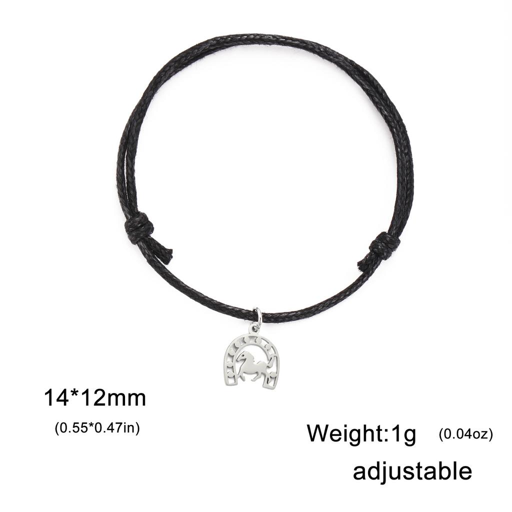 Vintage Hollow Horseshoe Pendant Bracelet Simple Fashion Women Jewelry