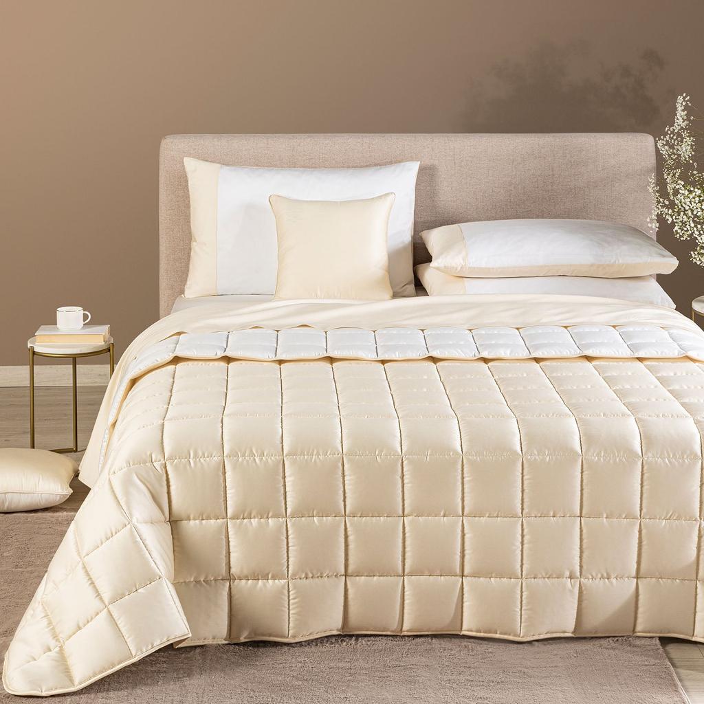 Very Light Duvet Suite Double In Cotton Satin 200 G/sqm