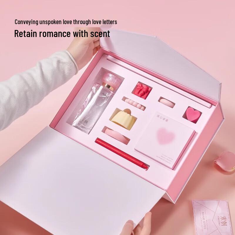 Scented Sachet & Candle Gift Set