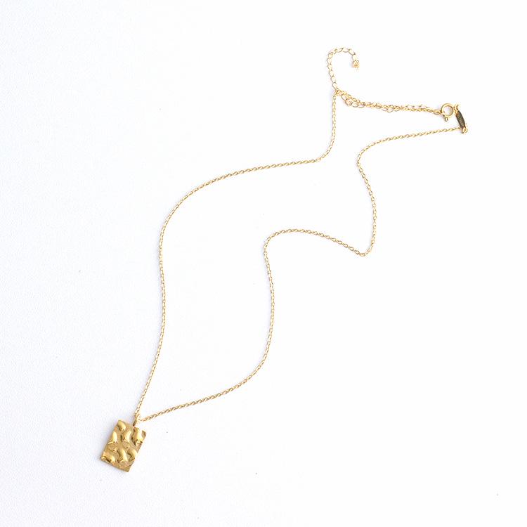 18K Gold-Plated Titanium Steel Pendant, Geometric Round Design, Trendy Style, Similar to Xiaohongshu Necklace.
