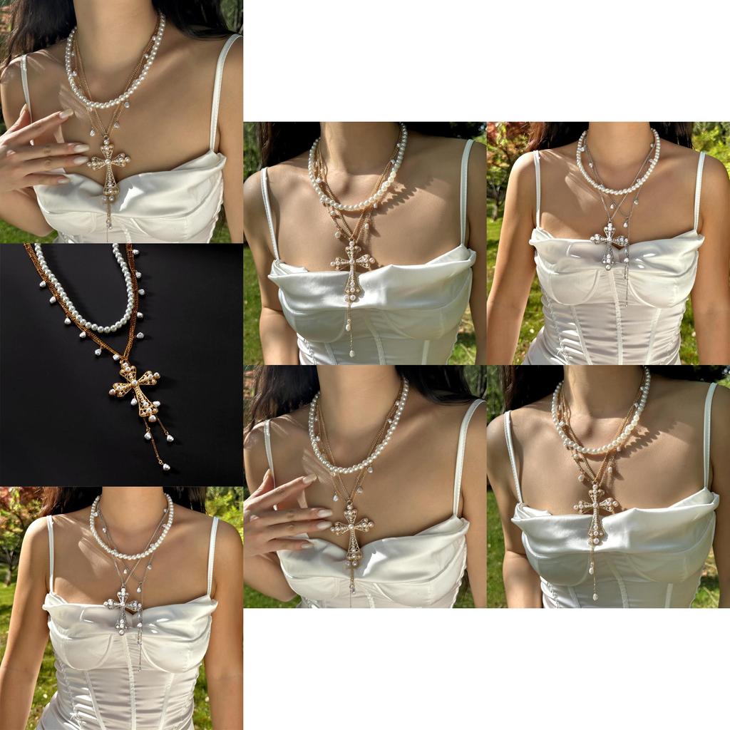 Collier Croix Baroque avec Perle Pour les Amateurs de Bijoux Vintage