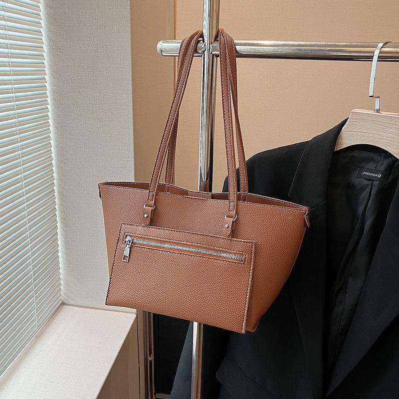 Retro soft leather handbag women's niche high-end underarm bag 2025 new large-capacity shoulder tote bag