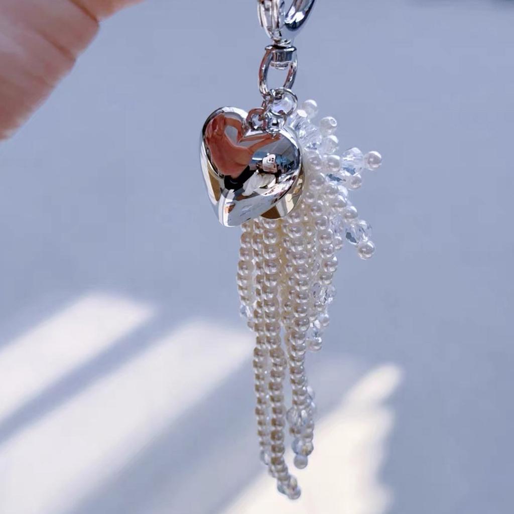 Elegant Heart Pearls Tassels Keychain for Women Featuring Sturdy Alloy Materials and Handmade Craftsmanship Use