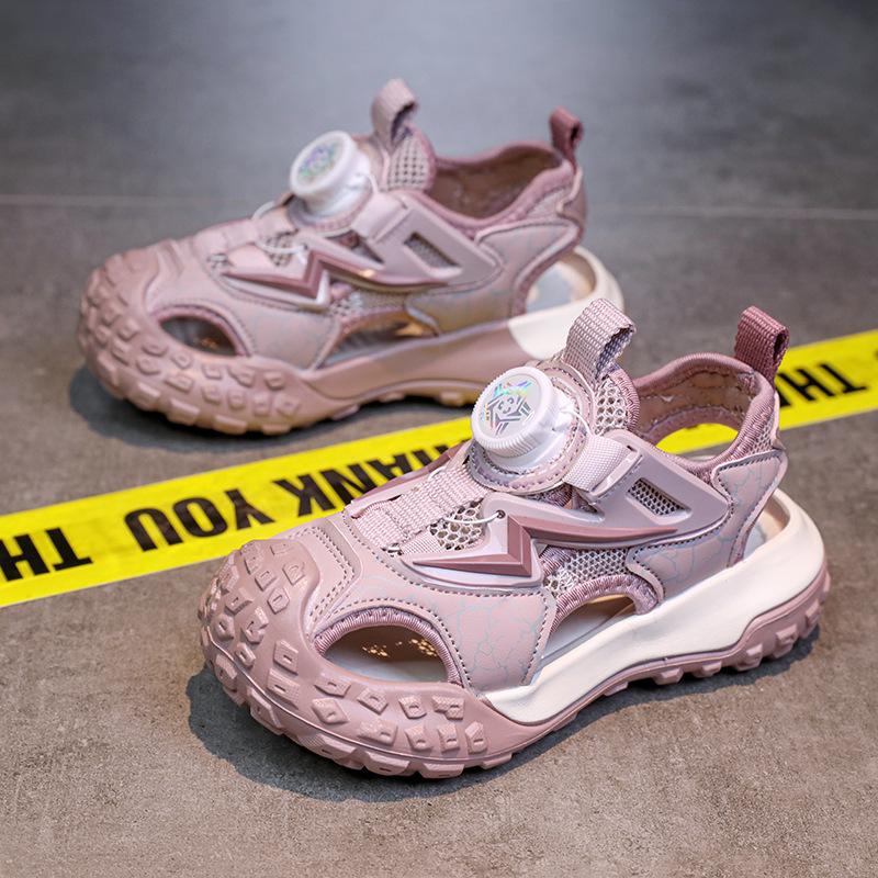 

Baotou sandals girls pink light rotating buckle summer new primary school students hollow casual sandals durian soft sole 36