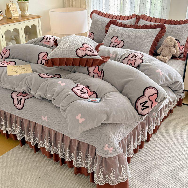 

Домашняя зимняя молочная простыня из четырех частей, коралловый двухсторонний бархат, теплая, плюс бархат, двухсторонняя утолщенная наволочка, постельное белье 1.5m bed sheet4pcs оранжевый