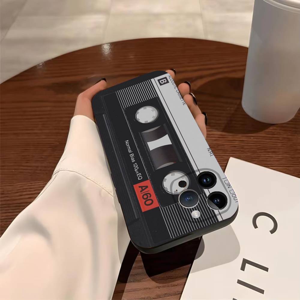 Vintage Cassette Tape Retro Phone Case for iPhone 17 Air 16 15 11 12 14 13 Pro Max Shockproof Cover