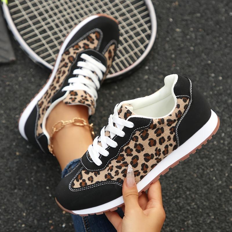 Women'S Low-Top Sneakers - Lace-Up Closure, Cushioned TPR Sole - All-Season Gym, Walking, Everyday Shoes - Synthetic Cover Upper - Minimalist Sneakers