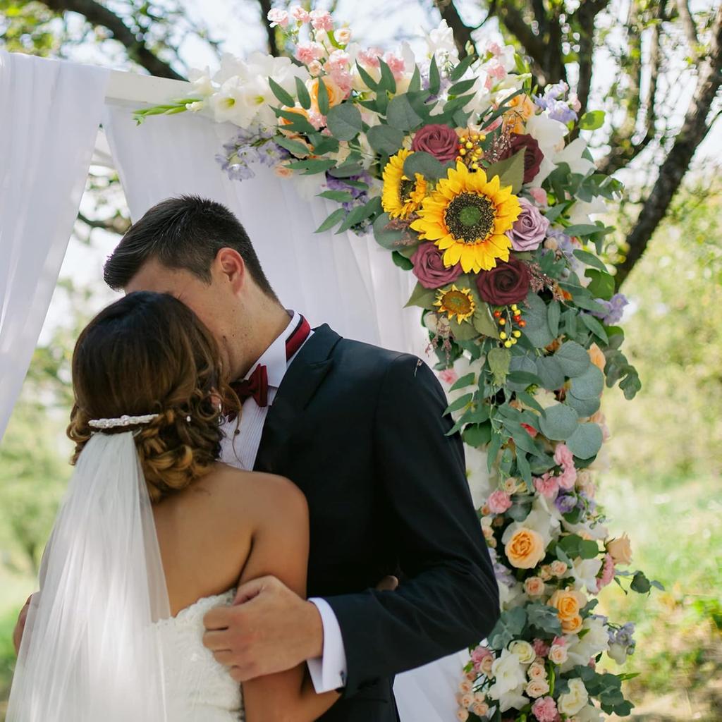 Artificial Wedding Arch Flowers Kit, Sunflowers Rustic 2pcs Flower Garland for Lintel, Wall, Door Party Reception Decoration