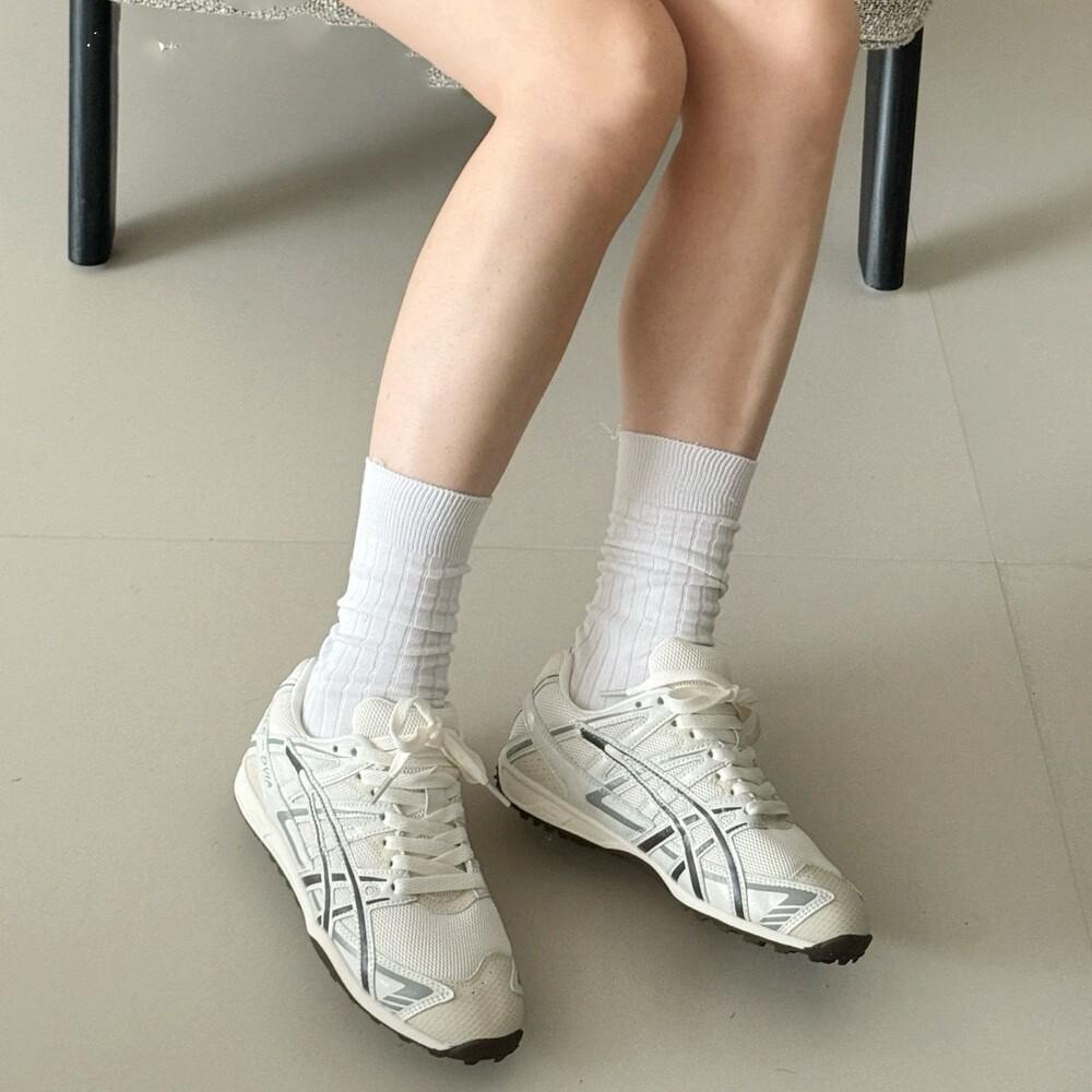 Huge comfortable dad shoes women light and thin hiking shoes women American versatile sports style mesh contrasting casual shoes women