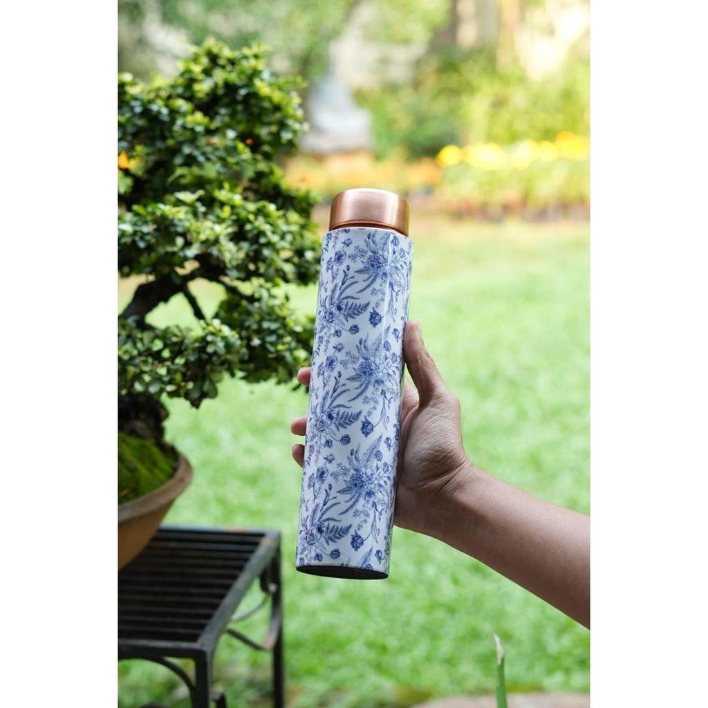 Bottle 750 Ml | Leak Proof, Durable & Rust Free | Environmental Safe, Sustainable, Non-Toxic with Ayurvedic Health Benefits Copper Water Bottle