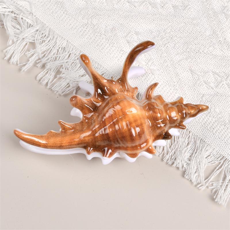 2025 UV Printed Conch Claw Clip: Summer Ocean Hair Accessory for Updo