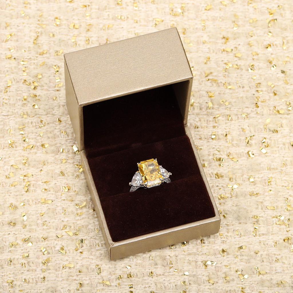 4ct Yellow Diamond Rock Sugar Ring Women's 925 Sterling Silver, Ice Flower Cut Sugar Cube Ring Niche High-end Light Luxury