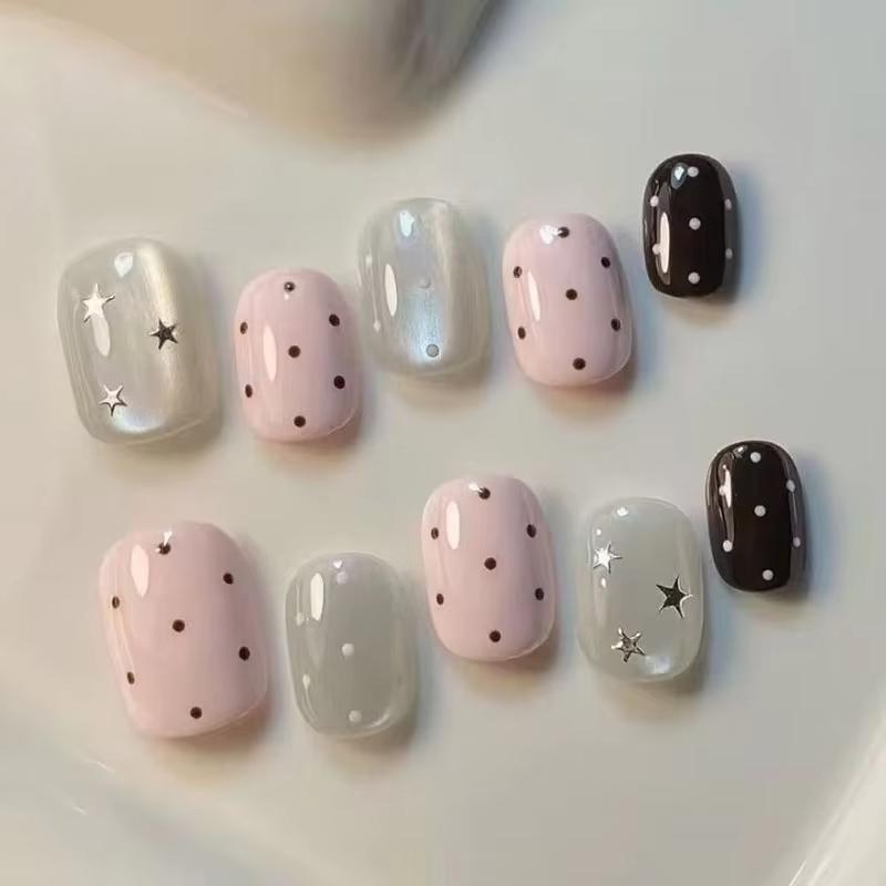 10Pcs Pink Polka Dot Star Cat Eye Fake Nails Art Decor Short Oval Shape Colorful Small Fresh Press On Nails Nail Patches