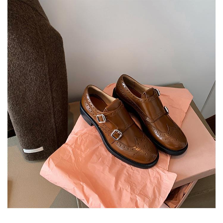 Grape mother British style retro loafers exquisite carved single shoes French romantic small leather shoes women's autumn and winter shoes