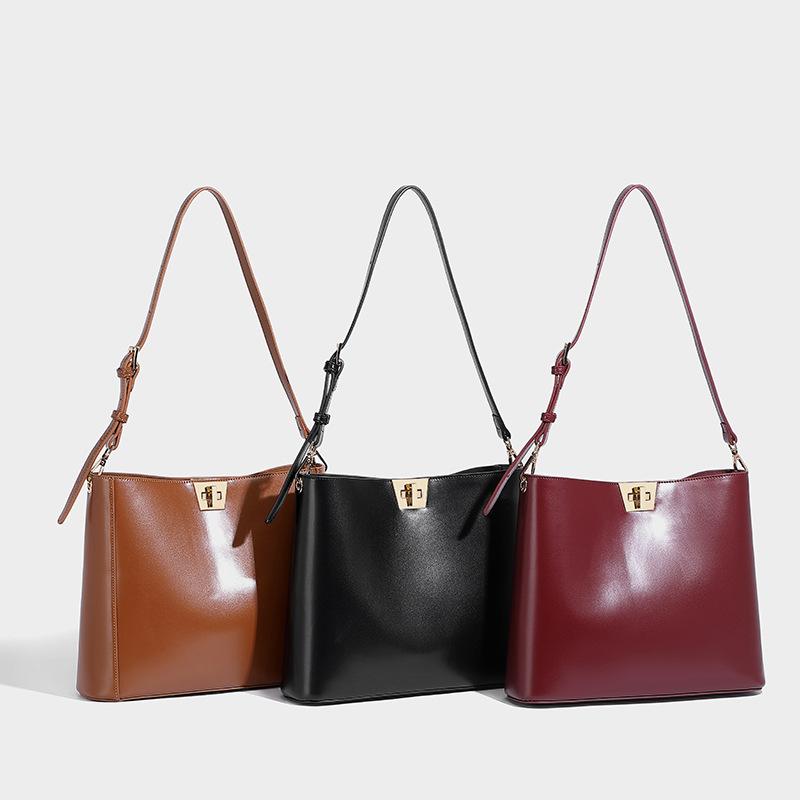 Fashion Commuter Simple Bucket Bag 2024 Winter New Elegant Versatile Mother-Daughter Bag Large Capacity Single Shoulder Underarm Bag