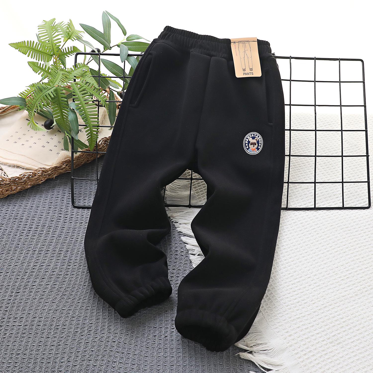 

2023 Детские ветрозащитные зимние спортивные брюки - повседневные брюки из бархата для мальчиков с рисунком панды 110 cm