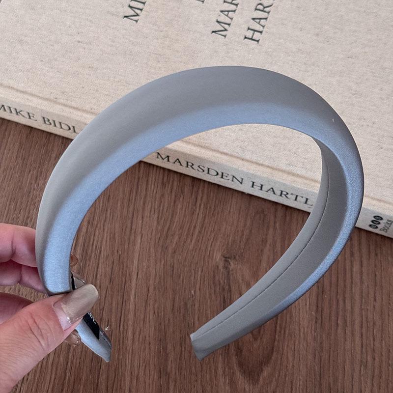 Elegant Textured High Crown Headband for Women - Solid Color Sponge Hair Accessory