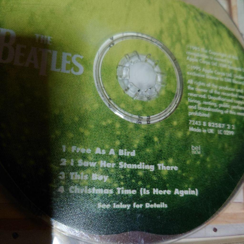 [POUŽITÉ] singly a alba THE BEATLES