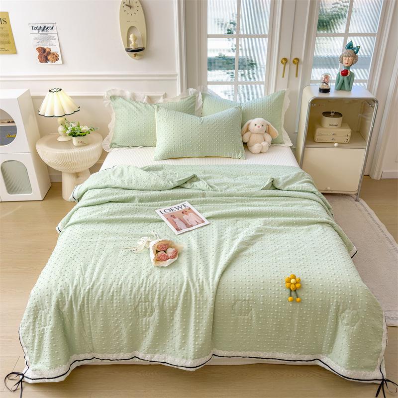 Princess Style Skin-Friendly Comfortable Four-Layer Gauze Summer Quilt 100x150 cm