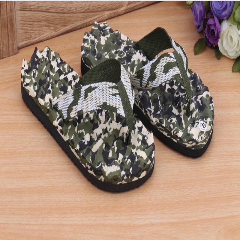 Premium Quality Camouflage Flat Slippers With Comfortable Massage Features For Summer