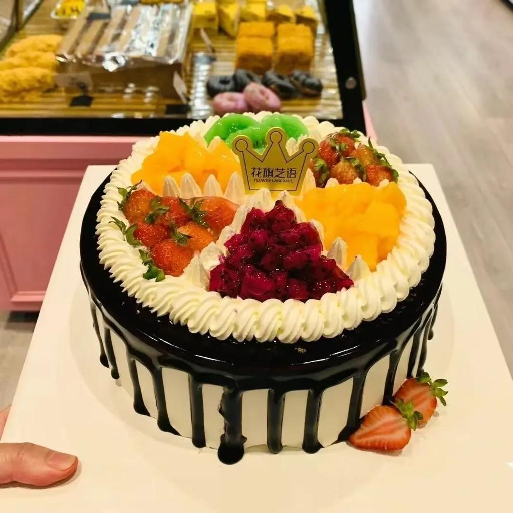 Simulated Birthday Cake Model Crafts Fake Fruit Cake Mold Decoration Shop Window Sample Display Home Ornaments Photography Props