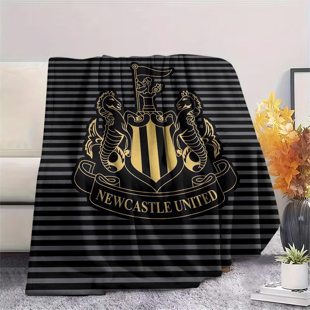 Newcastle United FC Flanelldecke, Hohe Qualität, Bequem für alle Jahreszeiten, Heimdekoration, Wärme und Komfort