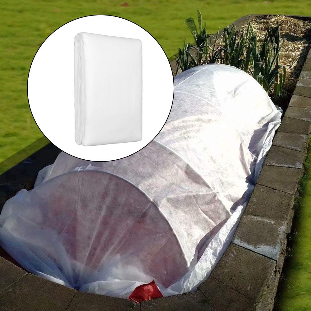 Winter Protection Cover for Vegetable Greenhouses Made of 30g Nonwoven Fabric Resistant to Wind Frost and Cold