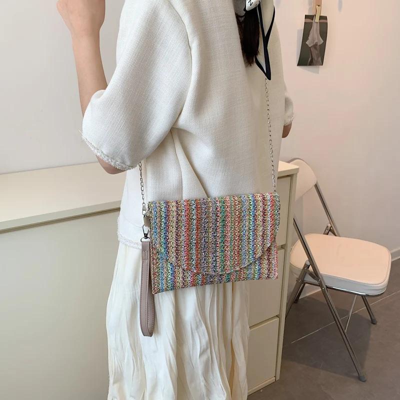 2025 Summer Straw Clutch Purse Bohemian Colorful Striped Wristlet Bag Hand-Woven Chic Hobo Bag Women's Retro Chain Crossbody Bag