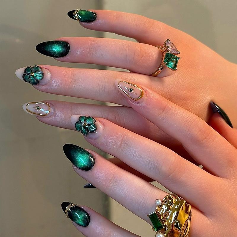 24PCS Sweet Blue Gradient Cat Eye French Fake Nail Tips with Glue Golden Star Pattern Press On Nails Wearable Almond False Nails