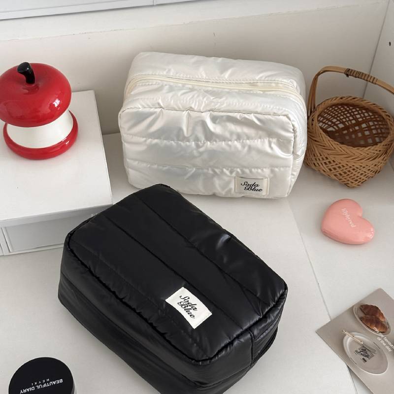 Lazy Horizontal Line Series Rectangular Bag With Waterresistant Pu Material For Daily Skincare Storage