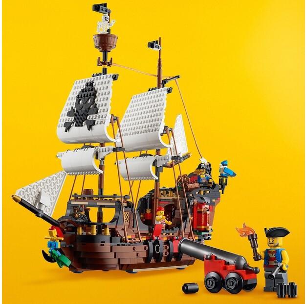 LEGO Creator 3-in-1 31109 Pirate Ship