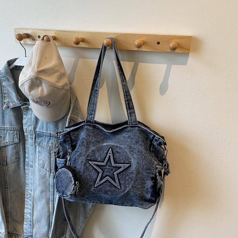 

Summer new foreign style texture simple large-capacity bag 2025 fashion trend niche women s shoulder tote bag